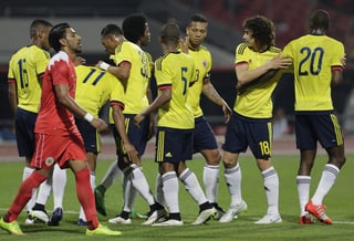 Colombia enfrenta la próxima semana a Kuwait, en Dubai, como parte de una gira de preparación para la Copa América. (AP)