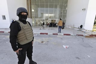 El Ministerio imputó la autoría del atentado del museo del Bardo, en el que murieron 22 personas, a ese grupo extremista vinculado a Al Qaeda del Magreb Islámico (AQMI). (Archivo)