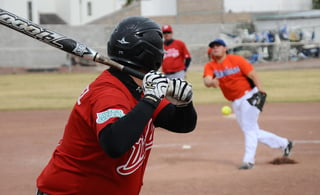 Muy competida resultó la séptima fecha dentro de la temporada 'Marcelino Carrillo Lucero' en la liga de Softbol del Club San Isidro.
