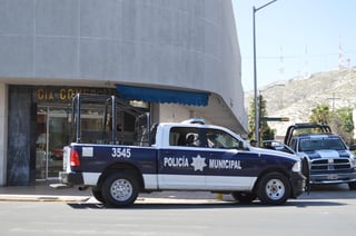A pesar de la movilización de los policías, no se logró ubicar a los ladrones en la zona. (El Siglo de Torreón)