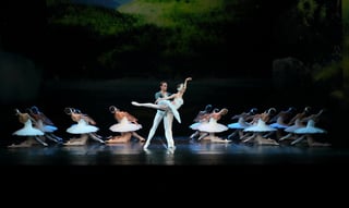 Original. La compañíaMoscow Ballet Theatre Talarium et Lux
presentará hoy el Lago de los Cisnes ‘3D’ en el Teatro Nazas.