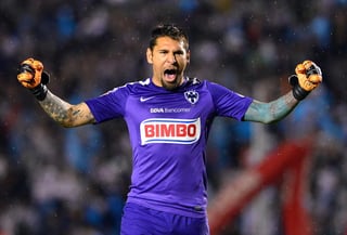 Un mexicano más podría emigrar al futbol fuera del país, se trata del portero Jonathan Orozco, quien aseguró tener ofertas del extranjero. (ARCHIVO)
