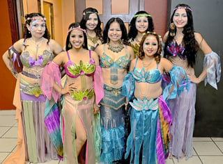 Mary, Karla, Minerva, Yenisey, Fernanda, Mónica y Fanny, listas para iniciar el festival “Hadas, sirenas y danza”.
