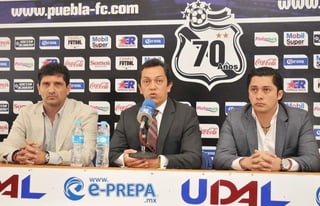 Jesús López Chargoy abandonó la presidencia del equipo Puebla y su lugar será ocupado por su sobrino, Carlos López Domínguez. (TWITTER)