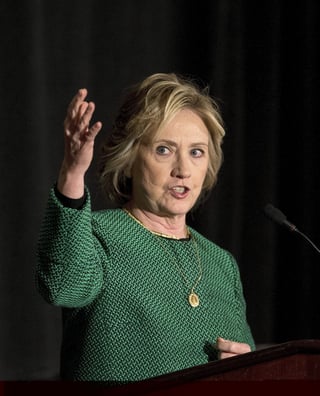 Correos. Más de 800 páginas que exponen correos electrónicos de Hillary Clinton están siendo investigadas.