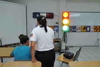 Cultura vial. Dan capacitación en educación vial a 20 escuelas de Torreón. (ARCHIVO)