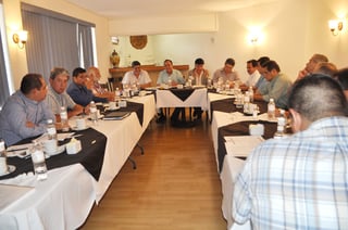 Aportaciones. Alcalde pide a presidente del CLIP que apoye en la búsqueda de inversiones para Torreón y se sume. (EL SIGLO DE TORREÓN)