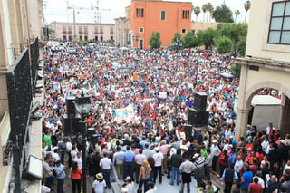 Protesta. Miles de maestros participaron en una nueva movilización contra la Reforma Educativa.