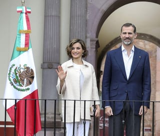 Juntos. Los reyes estuvieron en Zacatecas acompañdos por Enrique Peña Nieto.