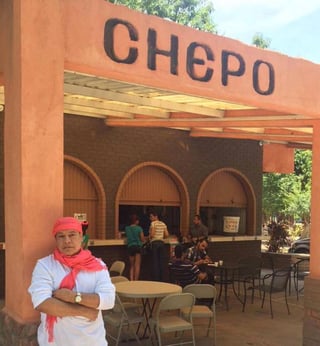 El llamado “Divo de Juárez” visitó la tradicional nevería en Lerdo el día de ayer. (Twitter)