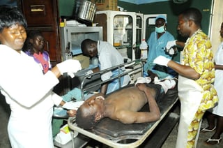 Tragedia. Una explosión en una mezquita y en un restaurante de Nigeria dejó muerte y heridos.