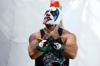 La rivalidad entre Psycho Clown y Villano IV podría alcanzar su punto máximo en Triplemanía XXIII.