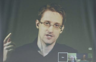 Desde su huida y posterior asilo en Rusia, el Gobierno de Obama ha insistido en que Snowden debe regresar a EU para ser juzgado por delitos de espionaje. (ARCHIVO)