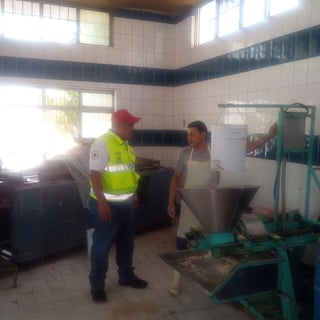 Verificación. Protección Civil evalúa condiciones de seguridad en tortillerías de Gómez Palacio. (EL SIGLO DE TORREÓN)