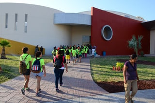 Afluencia. Cada vez es mayor el número de niños y niñas  que acuden a La Jabonera a los cursos de Verano 2015. (Fernando Compeán)