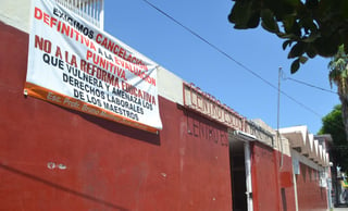 En La Laguna serán 6 centros educativos los que no arrancarán con el ciclo y el resto de las escuelas suspenderá labores a las diez de la mañana para convocar a una marcha con rumbo a la ciudad de Torreón.