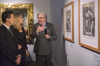 Peña Nieto y Angélica Rivera recorrieron la exposición de Miguel Ángel y Leonardo Da Vinci.  (EFE)