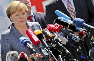Odio racial. ÁngelaMerkel exhortó a los alemanes a luchar contra el odio racial y fomentar la tolerancia. (EFE)