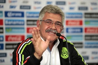 El 'Tuca' Ricardo Ferretti estará al frente de la Selección Mexicana los próximos cuatro partidos. Ferretti es muy exigente, perfeccionista: Torres Nilo