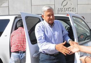 López Obrador compartió un spot de 30 segundos, que entregó al Instituto Nacional Electoral (INE) para ser difundido en radio y televisión, donde afirma que el trabajo realizado por Morena es el primer paso para llegar a Los Pinos en las próximas elecciones presidenciales. 