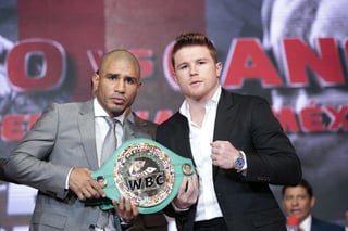 Un triunfo sobre el puertorriqueño dejaría “bien parado” al boxeador mexicano Saúl Álvarez.