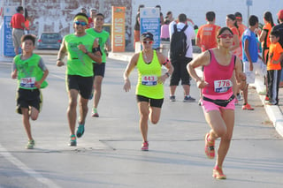 Los atletas dieron su máximo esfuerzo al llegar a la meta. Exitosa Carrera de la Feria Torreón