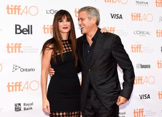 Personajes. George Clooney y Sandra Bullock presentaron en el Festival de Toronto el filme Our Brand Is Crisis.