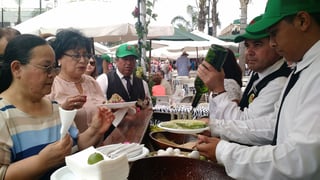 Celebran el XI festival de la ensalada César, el platillo tiene gran peso histórico para Tijuana. (ARCHIVO)
