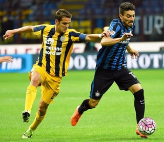 El Inter se llevó los tres puntos por la mínima diferencia. (EFE)