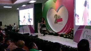Ana Isabel Mexsen destacó el combate al maltrato infantil y los empleos que se han generado para personas discapacitadas en Gómez Palacio. (Twitter)