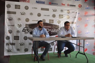 Ulises Villarreal, presidente de la Asociación de Food Trucks de La Laguna, señaló que arrancan con 12 negocios y 4 más están por sumarse. (EL SIGLO DE TORREÓN)