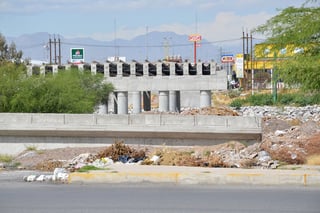 Licitarán. Torreón empezará este año con la construcción de la parte que le corresponde del puente Falcón-Lázaro Cárdenas. (Fernando Compeán)