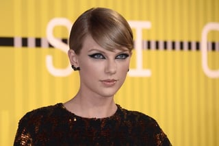 Taylor Swift es una de las cantantes más aclamadas de la industria musical en la actualidad. (ARCHIVO)