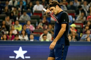 Federer, quien ganó el año pasado este título, se fue en su primer partido, al igual que en Madrid, España, por lo que es la segunda ocasión en 2015. (AP)