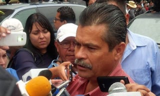 Ortega Madrigal dijo que la decisión se debe a la falta de pago de la próxima quincena y al incumplimiento en la liberación de bonos y prestaciones. 