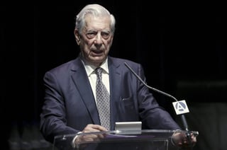 Cerca. La nueva novela del Nobel Vargas Llosa se publicará en marzo de 2016.