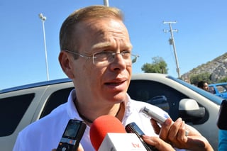 Arturo Escobar rechazó en su visita a Torreón que vaya a desaparecer en Pronapred. (EL SIGLO DE TORREÓN)