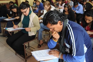 Se tuvo una participación de 98 por ciento de los profesores en la evaluación realizada el fin de semana. (ARCHIVO) 