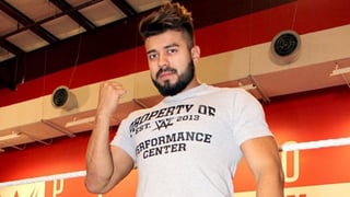 Manuel Alfonso Andrade Oropeza, nombre del gladiador, quedará ligado a la empresa estadounidense y 'ha iniciado su entrenamiento en el Centro de Rendimiento WWE en Orlando, Florida'. (TWITTER)