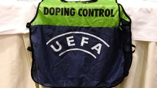 El organismo del futbol europeo señaló que su programa contra el dopaje trabaja con las agencias antidopaje de Europa para compartir la información y asegurar que se hagan análisis de forma inteligente y con objetivos claros.