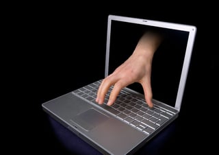 El cibercrimen se consolida día a día para ofrecer un catálogo cada vez más completo que incluye ataques a empresas, organismos públicos o usuarios particulares en función de los deseos del cliente. (ARCHIVO)