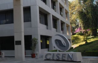 El delegado del Cisen en el Estado de México fue privado de la libertad la semana pasado en su domicilio y fue obligado a subir a una camioneta, se presume que propiedad del funcionario de inteligencia. (TWITTER)