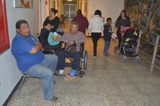 Atenciones. Por la temporada decembrina, el Hospital General de Gómez Palacio reporta una disminución en consultas. (EL SIGLO DE TORREÓN)