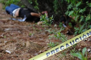 Tres hombres fueron calcinados en Zihuatanejo, mientras que uno fue encontrado muerto en Acapulco. (ARCHIVO)