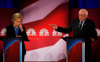 Búsqueda. En el último debate democráta, se enfrentaron Hillary Clinton y Bernie Sanders.