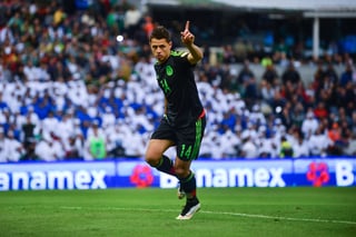El mexicano Javier Hernández fue elegido como el 'Jugador del Año' de la Concacaf, además de ser parte del 11 ideal del 2015. (Jam Media)
