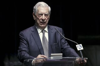 Vargas Llosa expresó su opinión sobre el encuentro entre ambos personajes. (ARCHIVO)