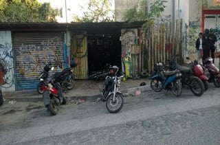 Seis personas fueron secuestradas por un grupo armado que irrumpió en un taller de motocicletas en una zona escolar de Chilpancingo, la capital estatal. (EFE)