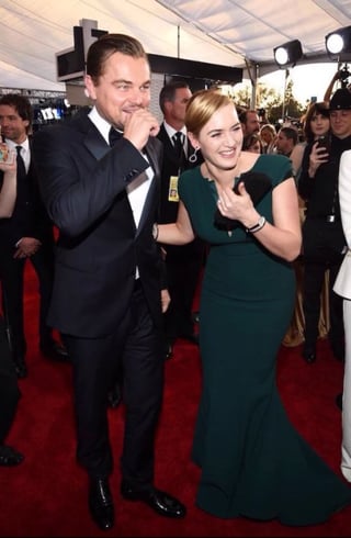 El fin de semana los actores llamaron la atención, pues en la entrega de los SAG Awards, Winslet fue una de las primeras en felicitar a DiCaprio por su premio. (TWITTER)