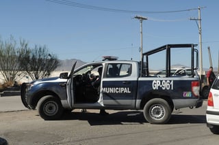 Agresión. Elementos de la Policía Municipal de Gómez Palacio detuvieron al acusado de violencia familiar.